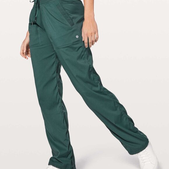 Lululemon Dance Studio Pant III Lined Size 4 - Picture 2 of 6